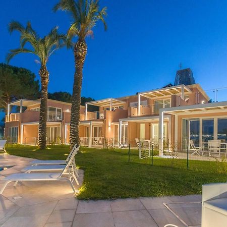 Residence Delfino, Portorosa Furnari Exterior photo