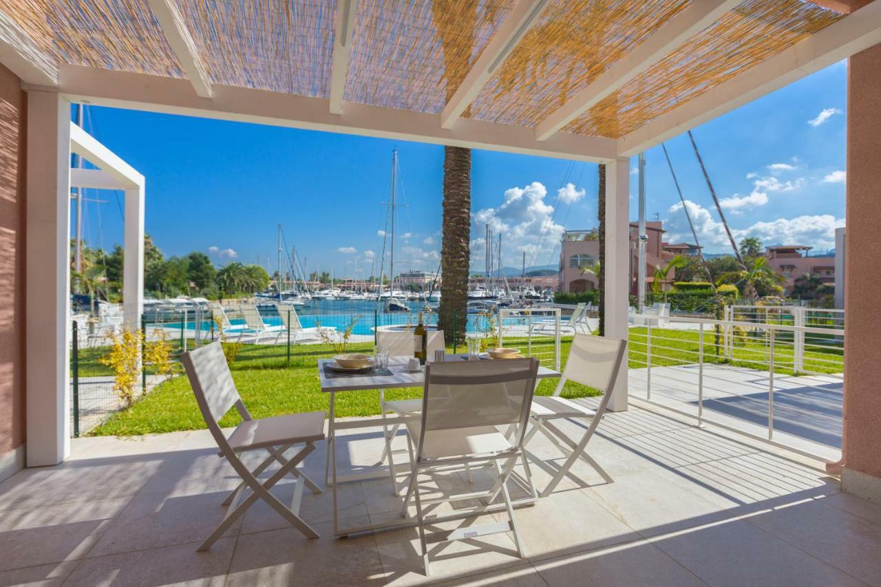 Residence Delfino, Portorosa Furnari Exterior photo